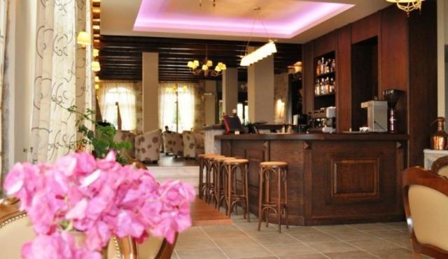 Areos Polis Boutique Hotel Areópolisz Kültér fotó