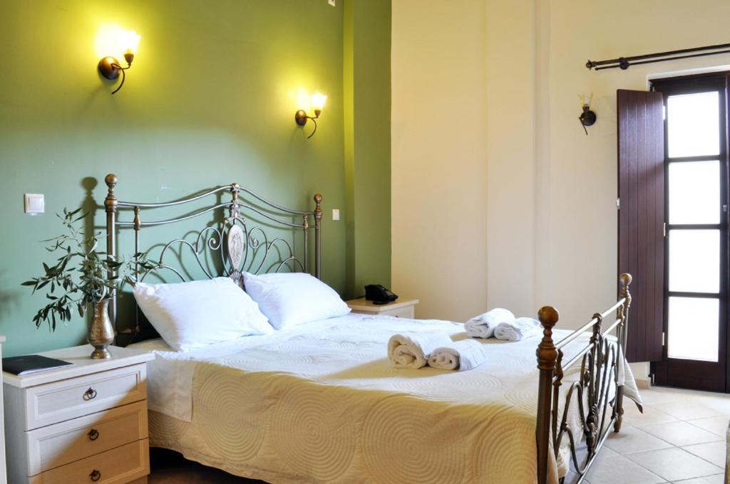 Areos Polis Boutique Hotel Areópolisz Kültér fotó